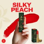 Naturally Fiji Coconut Oil Tinted Lip Balm Silky Peach 201 Lip Balm με Καρύδα και Φυσική Ροδακινί Απόχρωση για Ενυδάτωση και Απαλά Χείλη